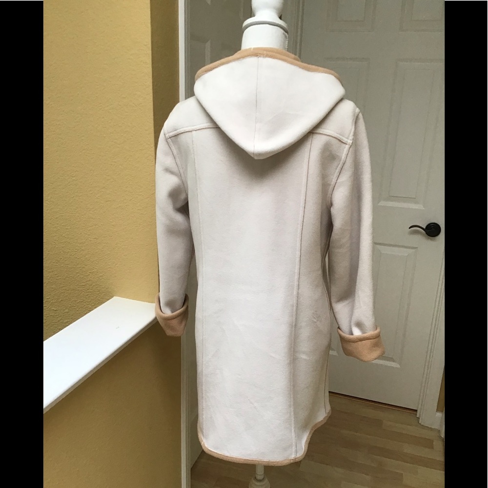 Susan Graver Ivory Polar Fleece Coat & Camel Trim. - Picture 9 of 9